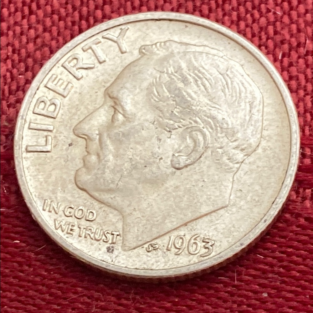 Vintage 1963 Roosevelt 90% Silver Dime